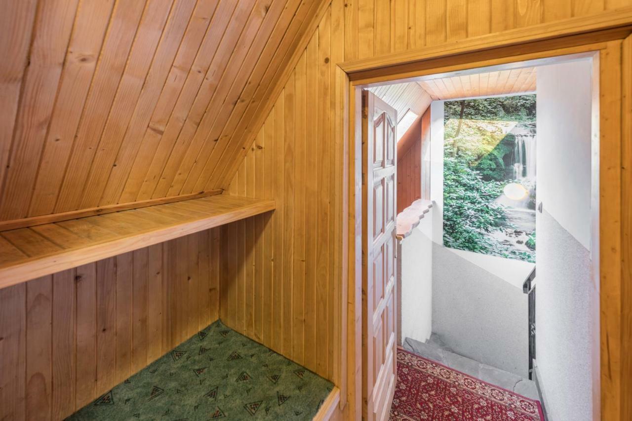 Pokoje Goscinne Baron Zakopane Exterior foto